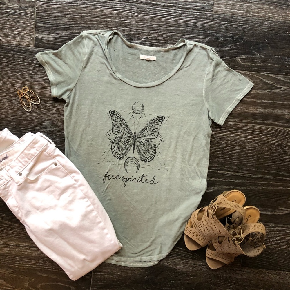 Green Butterfly Graphic Tissue Tee